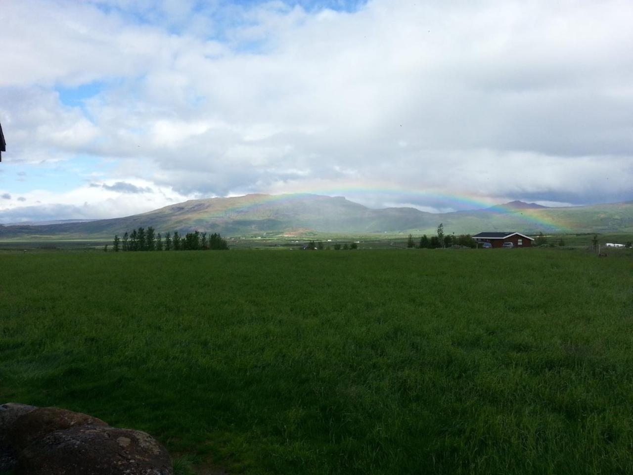 Skalinn Between Gullfoss And Geysir - Myrkholt Farm Haukadalur Extérieur photo